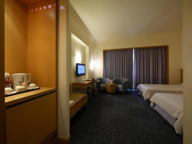 Premier Hotel Sibu Exterior photo