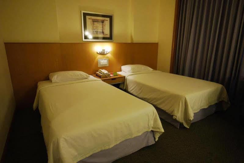 Premier Hotel Sibu Exterior photo